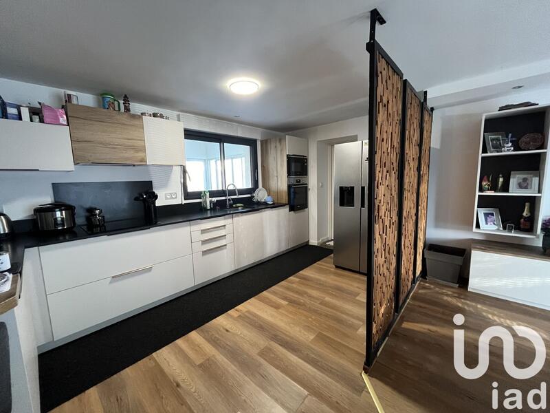 Maison - 188 m² - 5 pièces