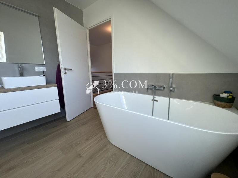 Maison - 125 m² - 6 pièces