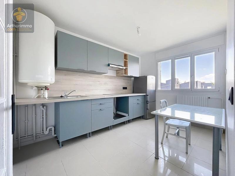 Appartement - 77 m² - 4 pièces