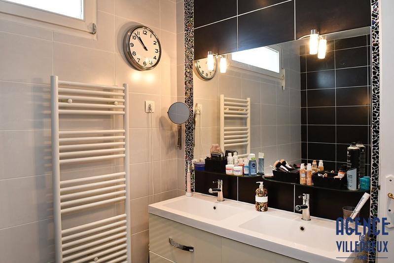 Maison ancienne - 128 m² - 5 pièces