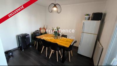 Appartement - 77 m² - 4 pièces