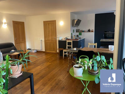 Appartement - 81 m² - 3 pièces