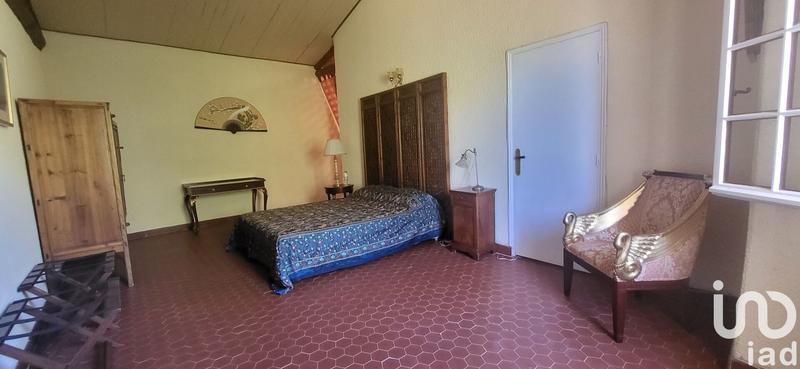 Maison - 390 m² - 11 pièces