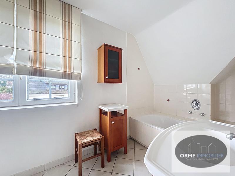 Maison - 166 m² - 7 pièces