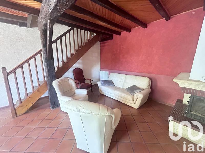 Maison - 215 m² - 8 pièces