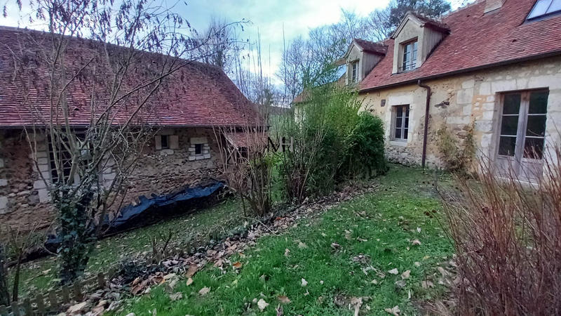 Maison - 320 m² - 18 pièces