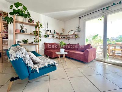 Appartement - 67 m² - 3 pièces