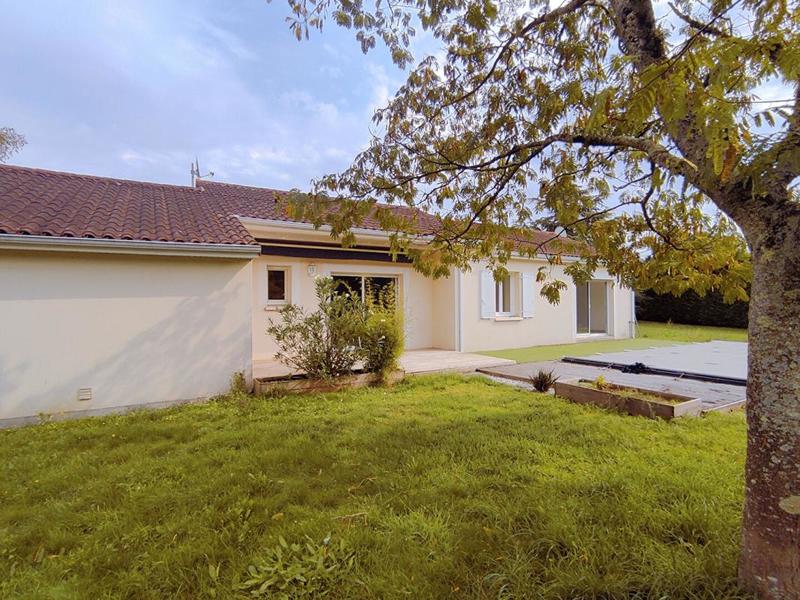 Maison - 111 m² - 5 pièces