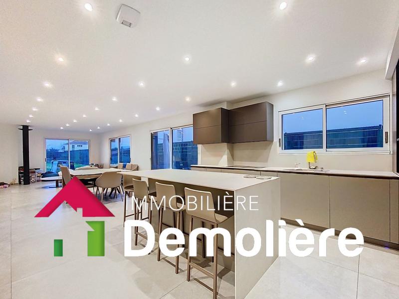 Maison contemporaine - 172 m² - 7 pièces