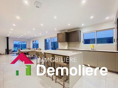 Maison contemporaine - 172 m² - 7 pièces