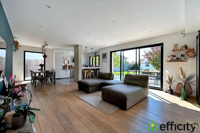 Maison - 119 m² - 4 pièces