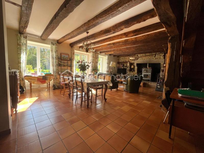 Moulin - 197 m² - 7 pièces