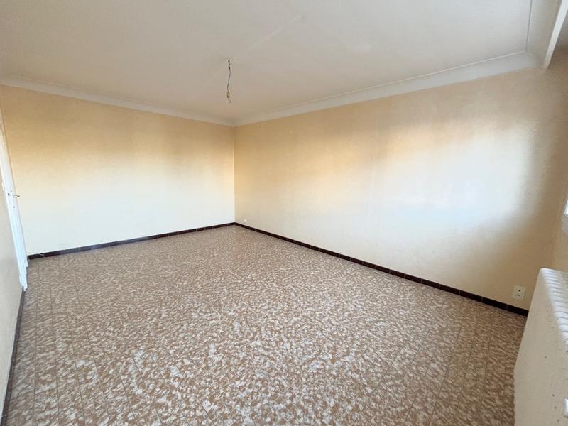 Maison - 99 m² - 5 pièces