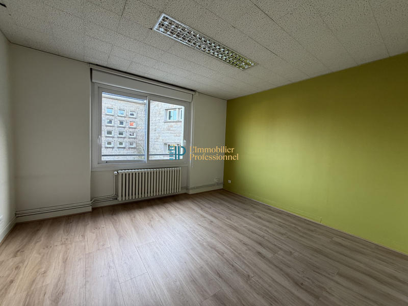 Bureau - 248 m² - 15 pièces