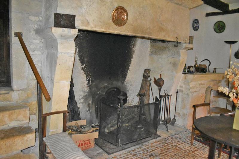 Maison - 213 m² - 8 pièces