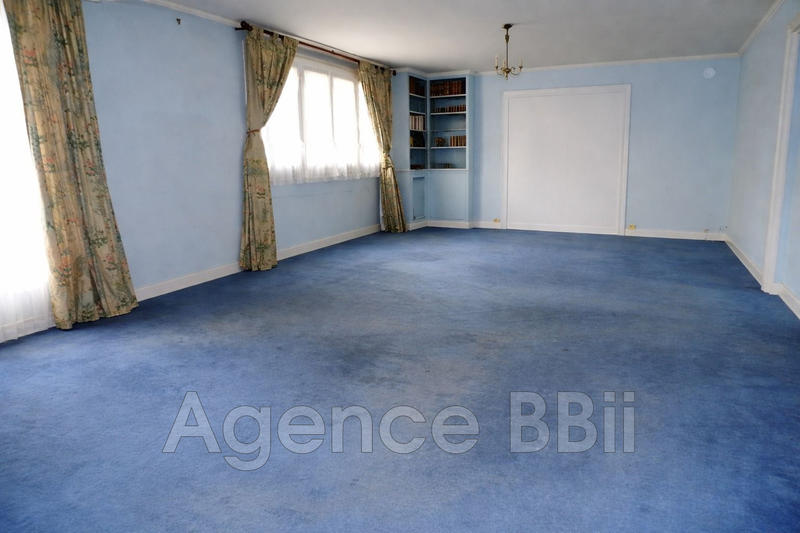 Appartement - 110 m² - 6 pièces