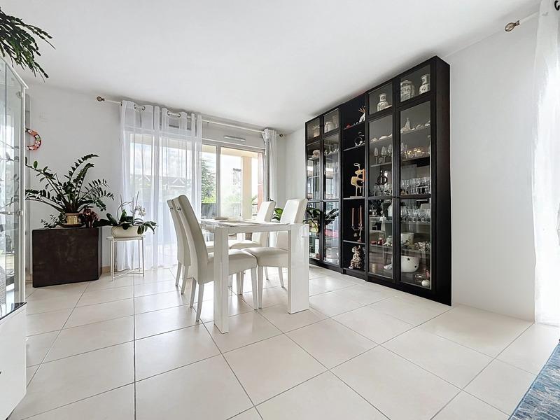 Appartement - 73 m² - 3 pièces