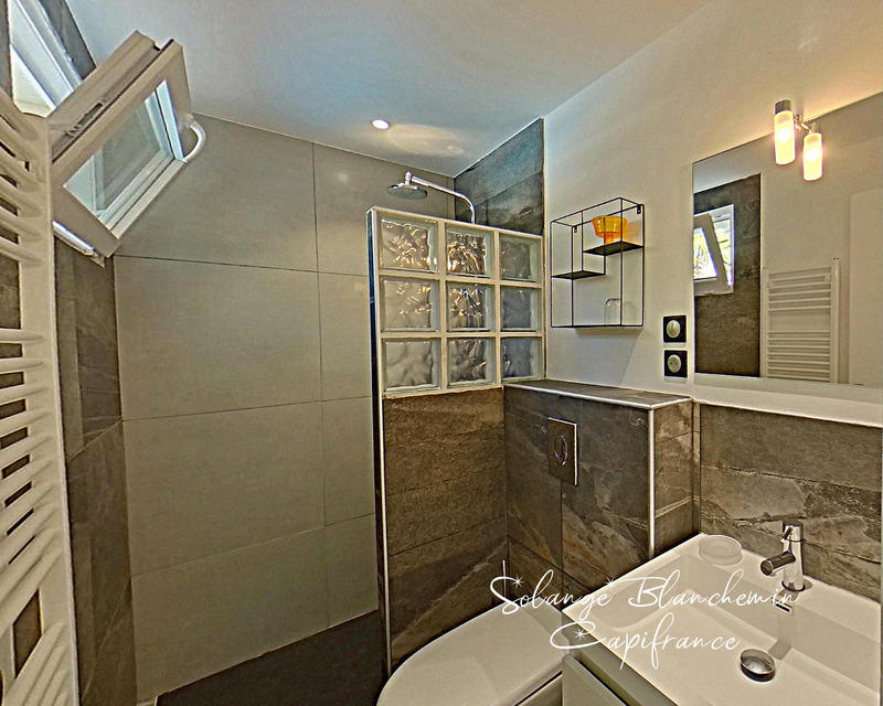 Maison - 190 m² - 7 pièces