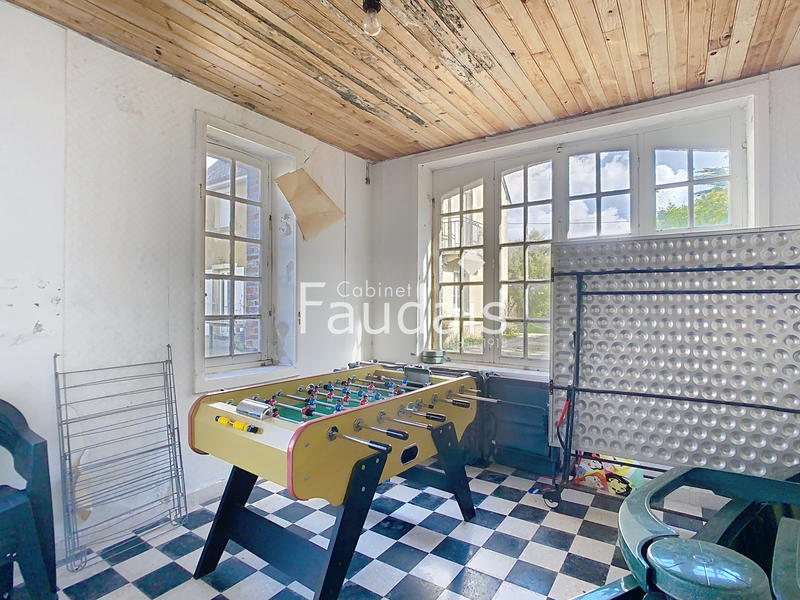 Villa - 100 m² - 7 pièces