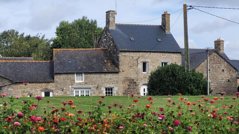 Maison en pierre - 108 m² - 4 pièces