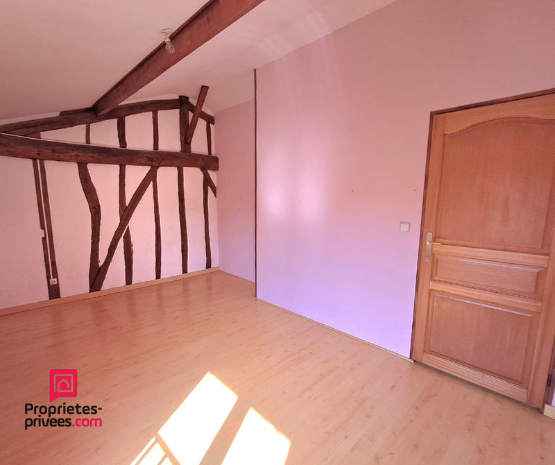 Maison - 250 m² - 8 pièces