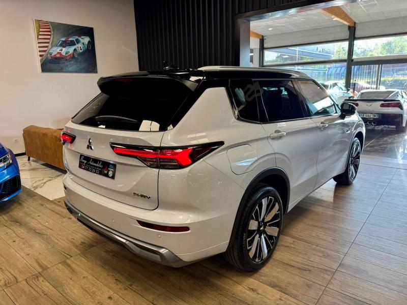 Mitsubishi Outlander Phev IV 2.4 Mivec 306 4wd Instyle