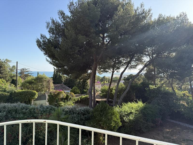 Maison - 145 m² - 5 pièces