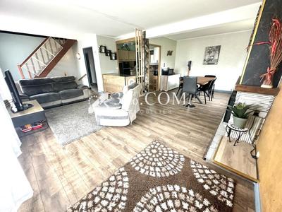 Maison - 170 m² - 7 pièces