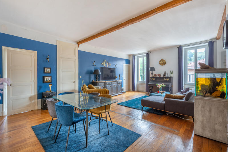 Appartement - 136 m² - 4 pièces