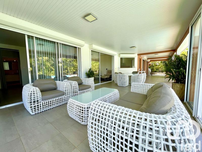 Maison - 168 m² - 5 pièces