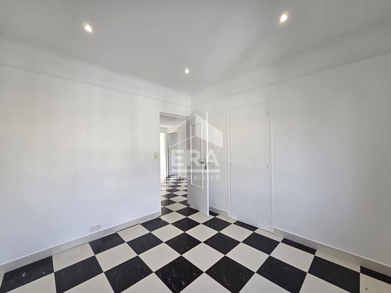 Maison - 190 m² - 6 pièces