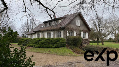 Maison - 237 m² - 10 pièces