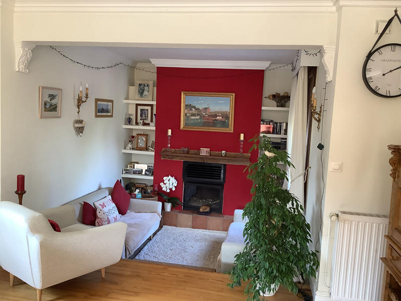 Maison - 152 m² - 8 pièces