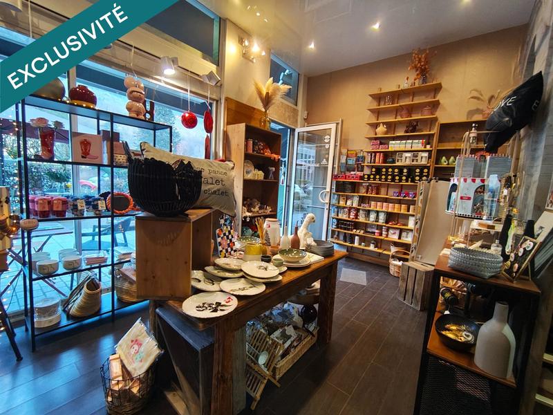 Local commercial - 51 m² - 2 pièces