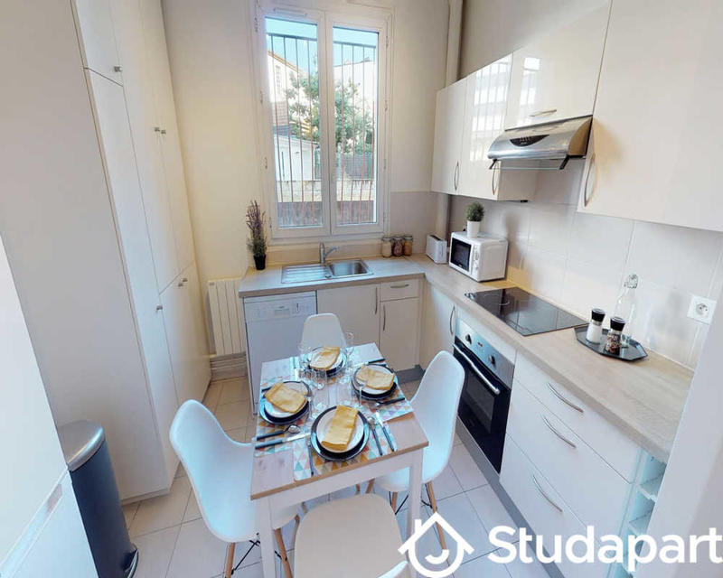 Chambre - 40 m² - 1 pièce