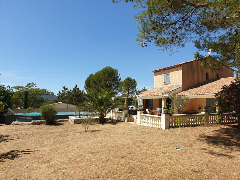 Villa - 127 m² - 5 pièces