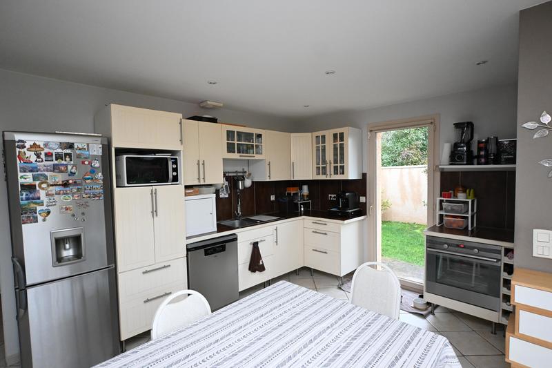 Maison - 100 m² - 6 pièces