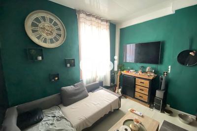 Immeuble - 220 m² - 10 pièces