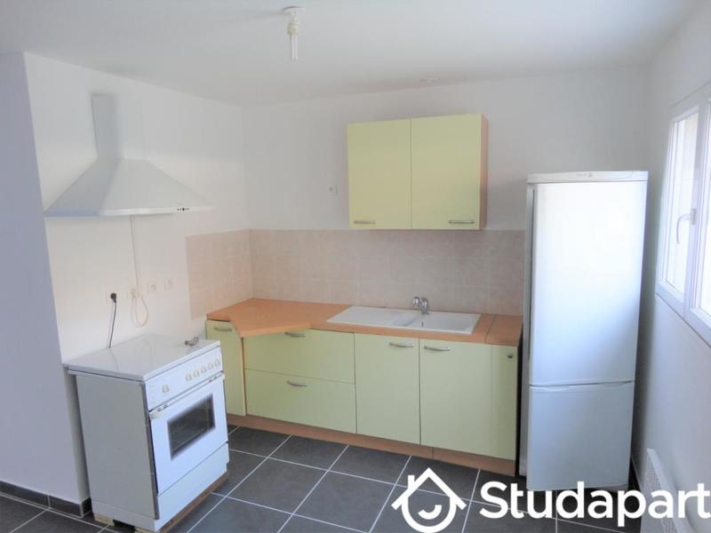 Chambre - 9 m² - 1 pièce