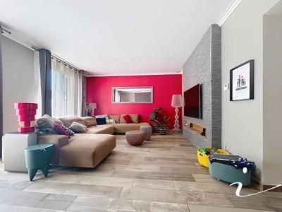 Villa - 152 m² - 6 pièces