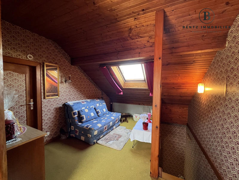 Maison - 98 m² - 6 pièces