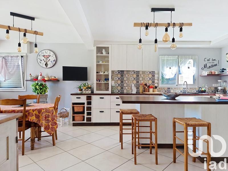 Maison - 170 m² - 6 pièces