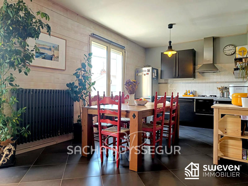 Maison - 109 m² - 5 pièces