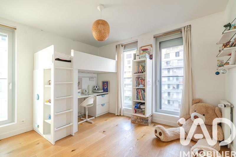 Appartement - 92 m² - 4 pièces