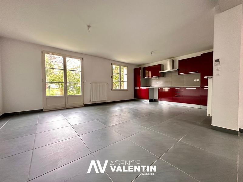 Maison - 110 m² - 6 pièces