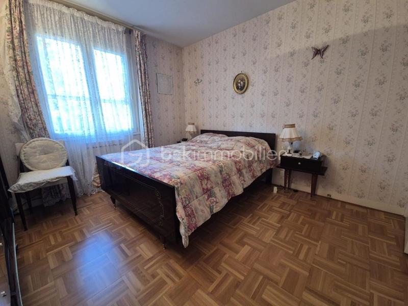 Maison traditionnelle - 87 m² - 4 pièces