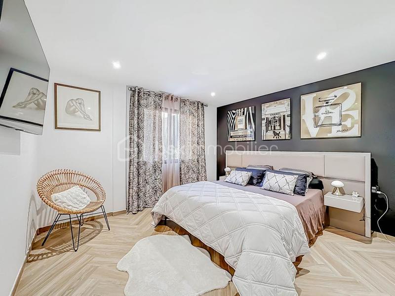 Villa - 190 m² - 7 pièces