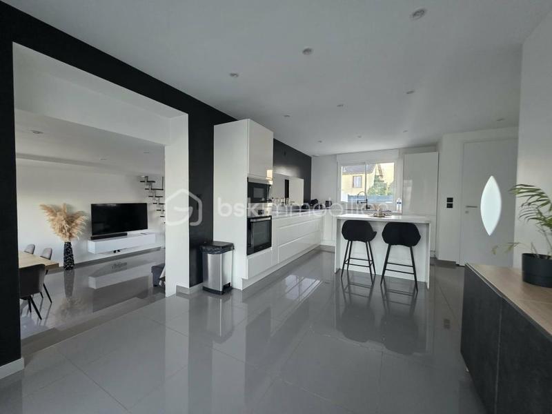 Pavillon - 110 m² - 6 pièces