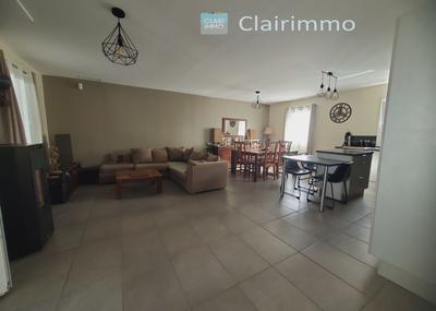 Maison - 145 m² - 5 pièces