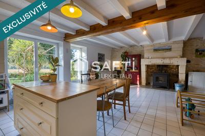 Maison - 180 m² - 7 pièces